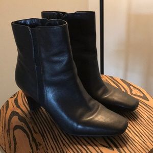 Bandolino Booties